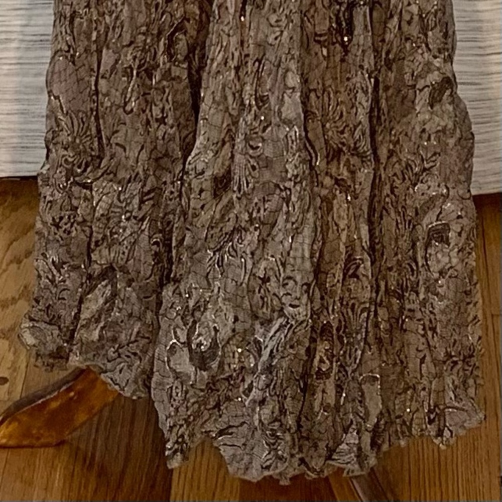 Nina Austin brown and tan floral evening gown. - Picture 13 of 14